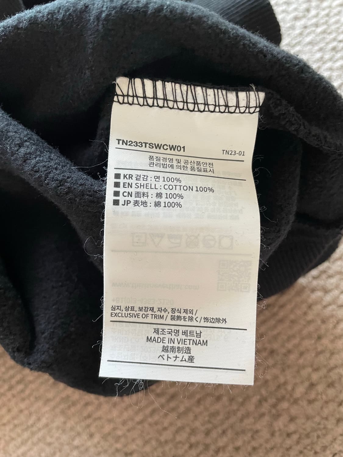 [S]디스이즈네버댓 Roses Crewneck Black 색상 판매합니다 상품이미지3