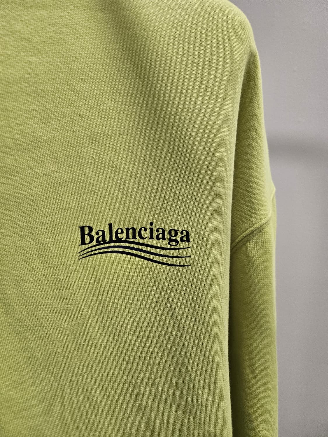 발렌시아가 웨이브로고 후드티 M / 상태양호 / 네고가능 상품이미지4