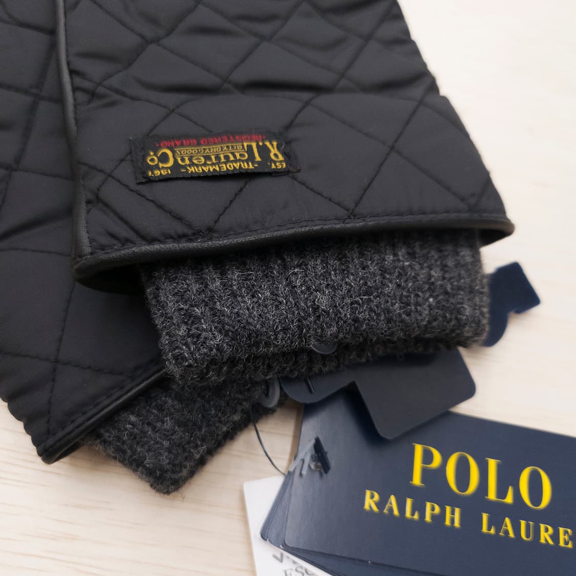 quilt&leather glove 후루츠패밀리