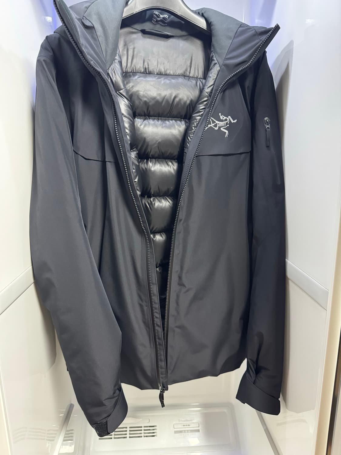 아크테릭스 마카이 패딩 L 상품이미지1