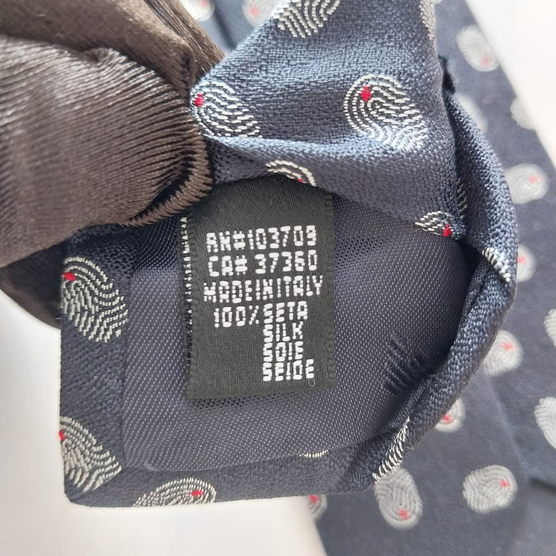 엠포리오 아르마니 실크 지문 패턴 넥타이 7.9cm A+등급 K1399
 상품이미지10