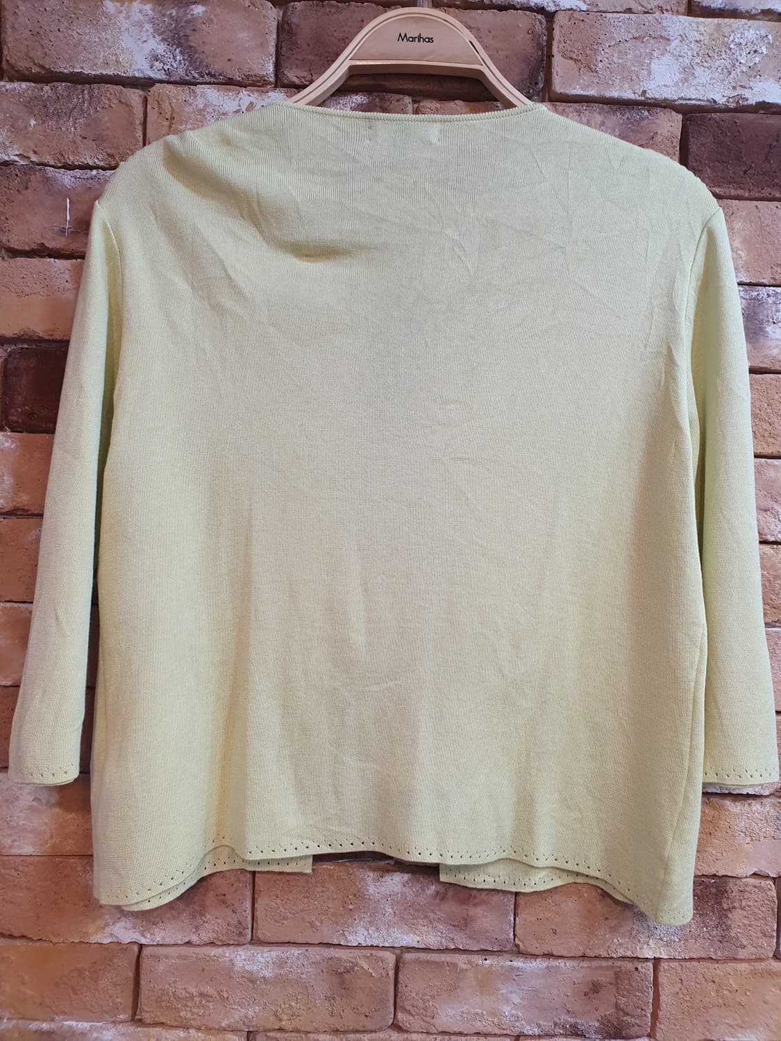 깔끔한 라임색 가디건
LANVIN COLLECTION  상품이미지2