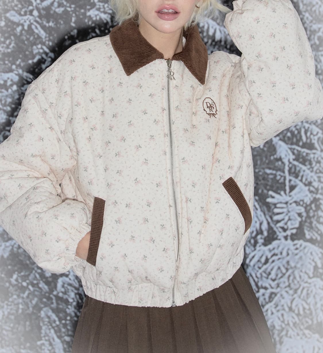 드라이로즈 플라워코듀로이패딩 판매해요 상품이미지1