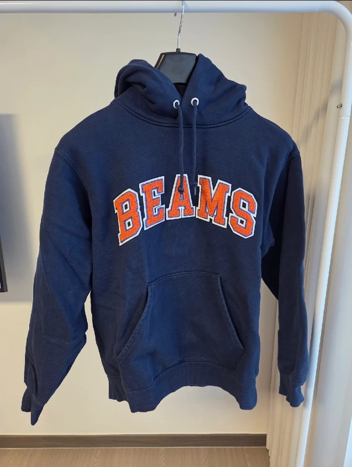 빔즈 beams 네이비 후드티 맨투맨 S 상품이미지1