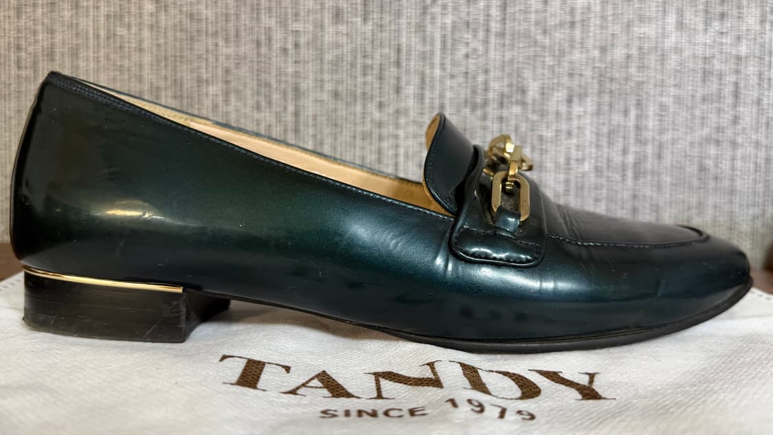 베카치노 탠디 골드 금장 체인 그린 페이던트 로퍼 235 구두 굽 2cm 상품이미지6