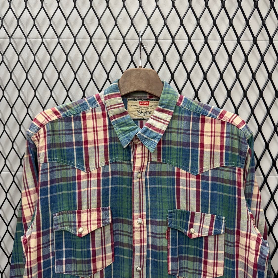 90s 리바이스 헤리티지 웨스턴셔츠 체크 패턴 디테일 레드 그린 상품이미지3