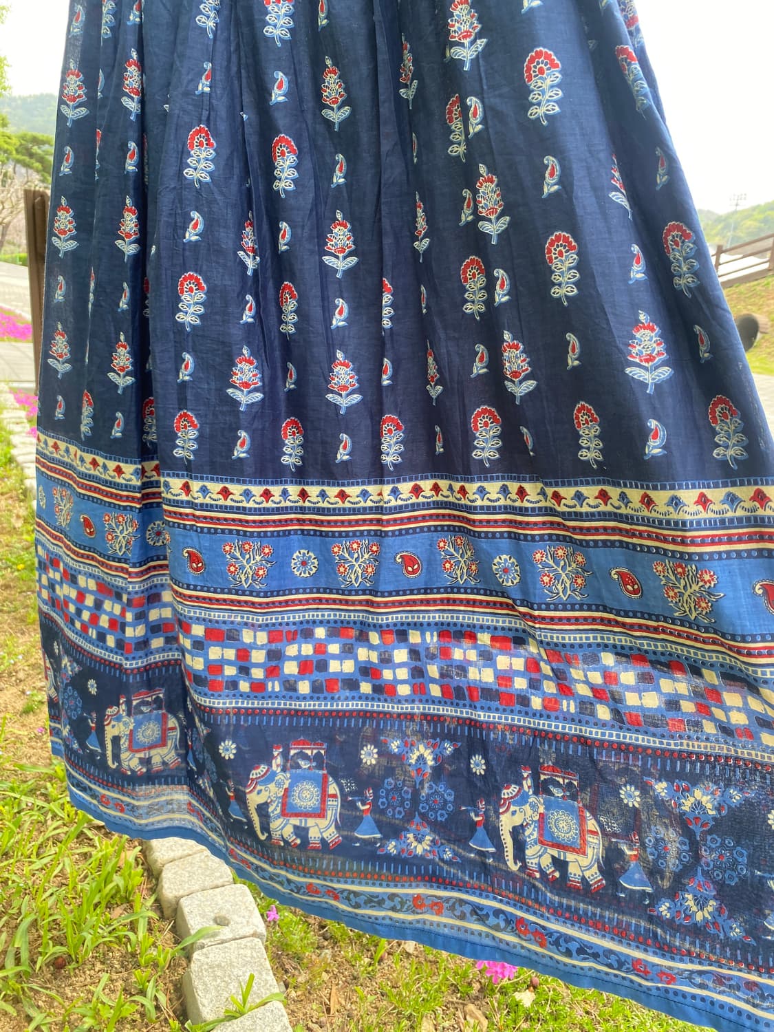 "멀리 떠나지 않아도 여행하는 기분을 주는 원피스” 상품이미지3