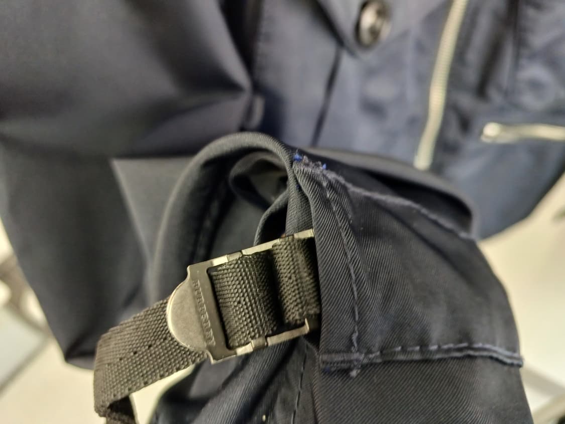 버버리 봄버 후드 자켓 상품이미지7