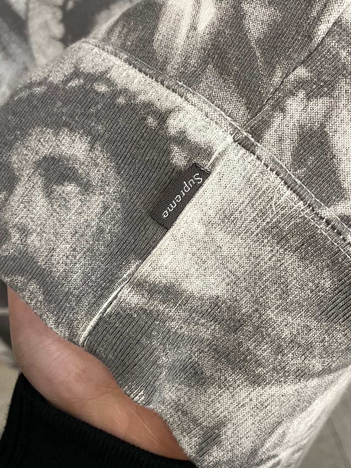 슈프림 지저스앤매리 후드 티셔츠  상품이미지4