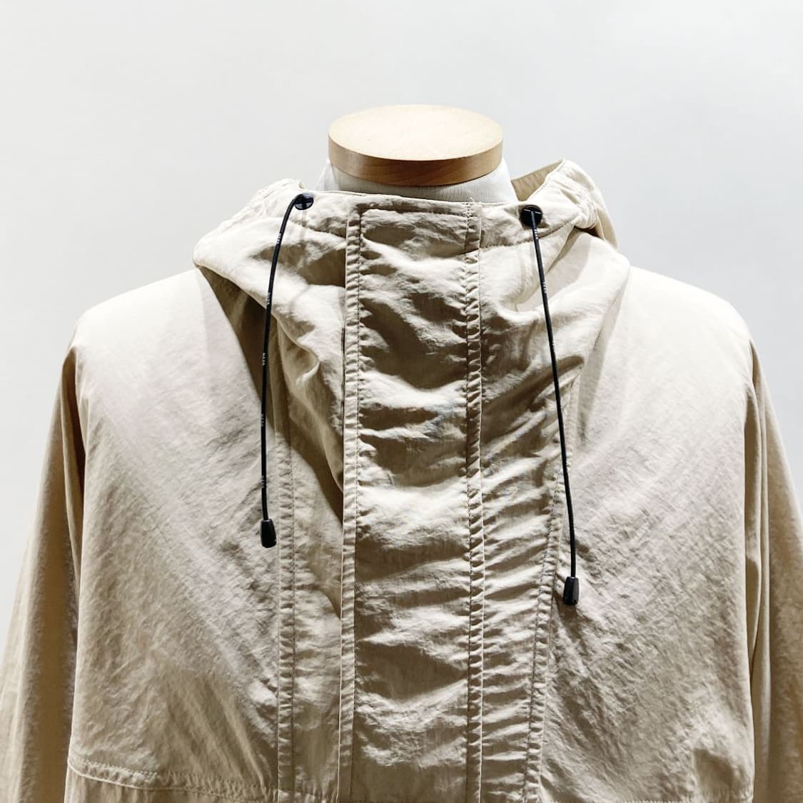 네파 남성 아노락 바람막이 베이지S  상품이미지2