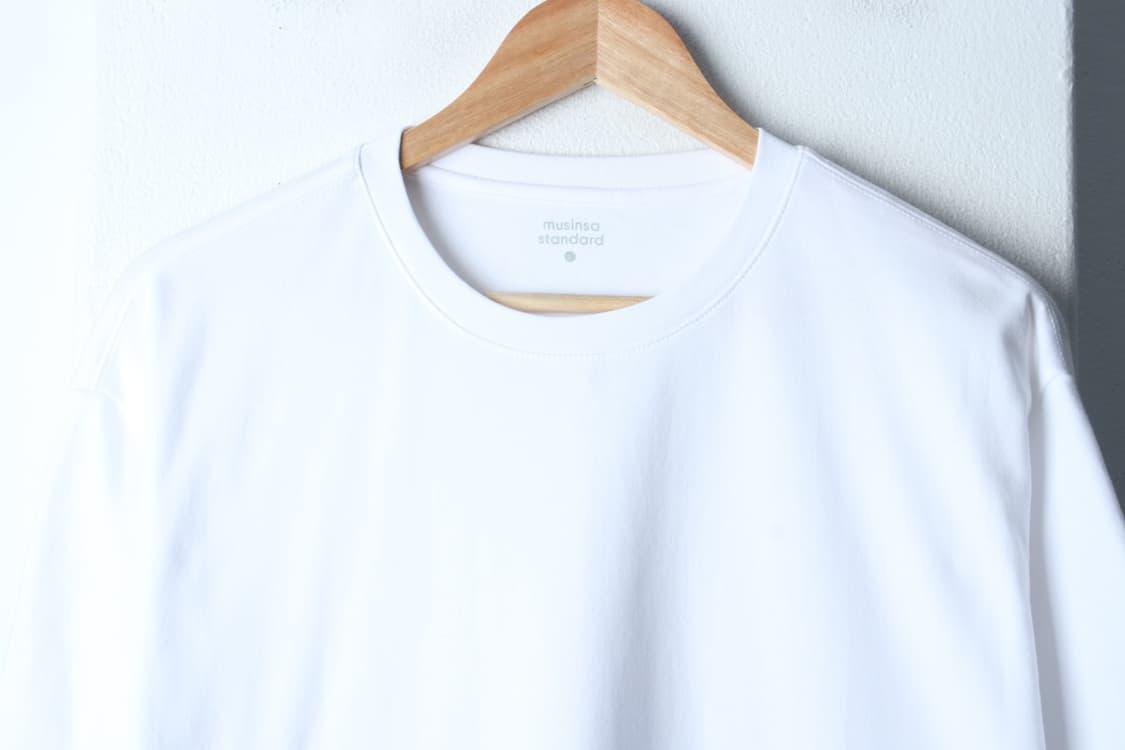 W(L-XL) 무신사 스탠다드 반팔 티셔츠 화이트 무지 기본-H32370 상품이미지3