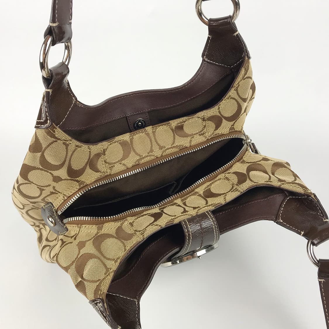 코치 COACH Y2K 시그니처 자카드 호보백 숄더백 가방 상품이미지9