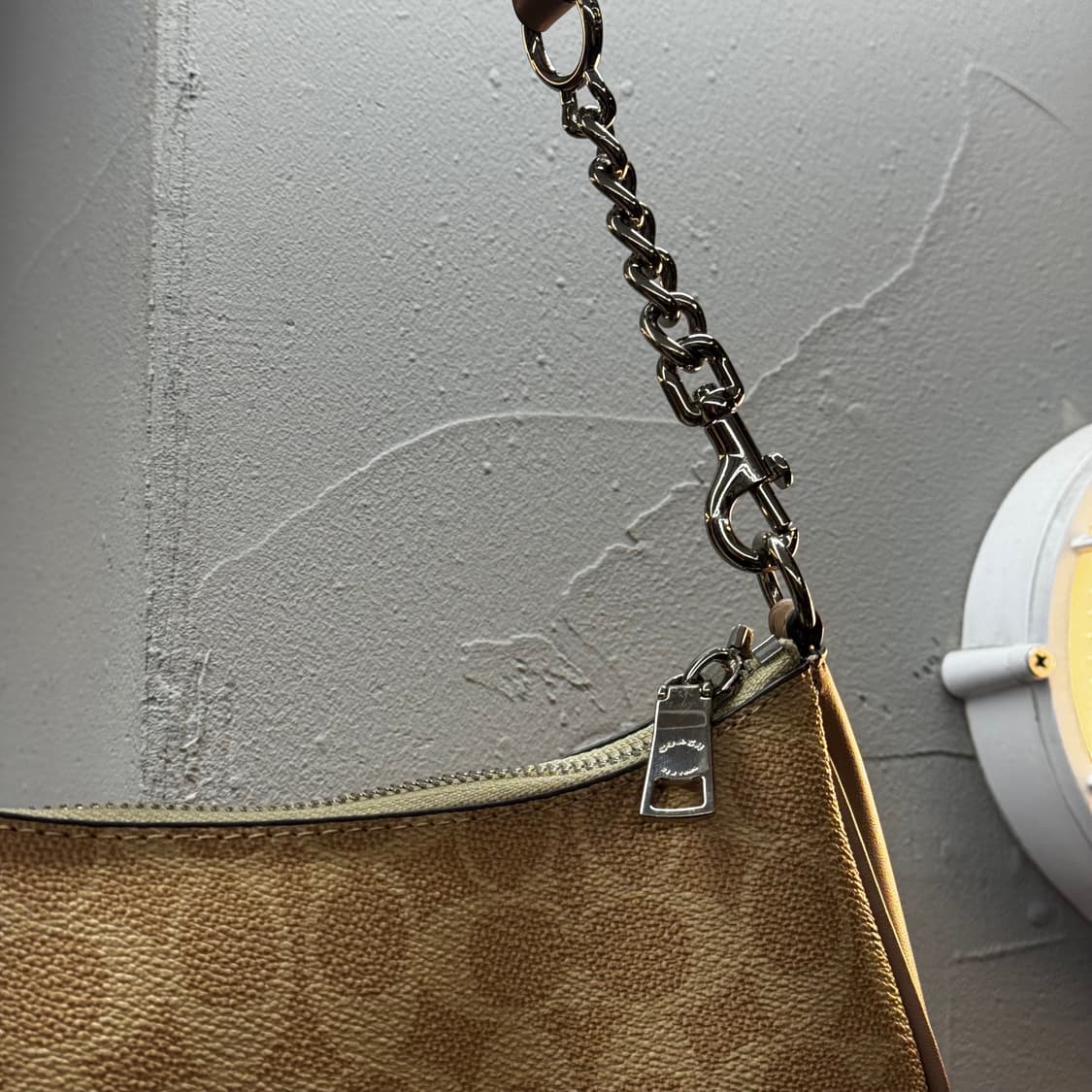 코치 테리 숄더백 호보백 핑크베이지 y2k 상품이미지4