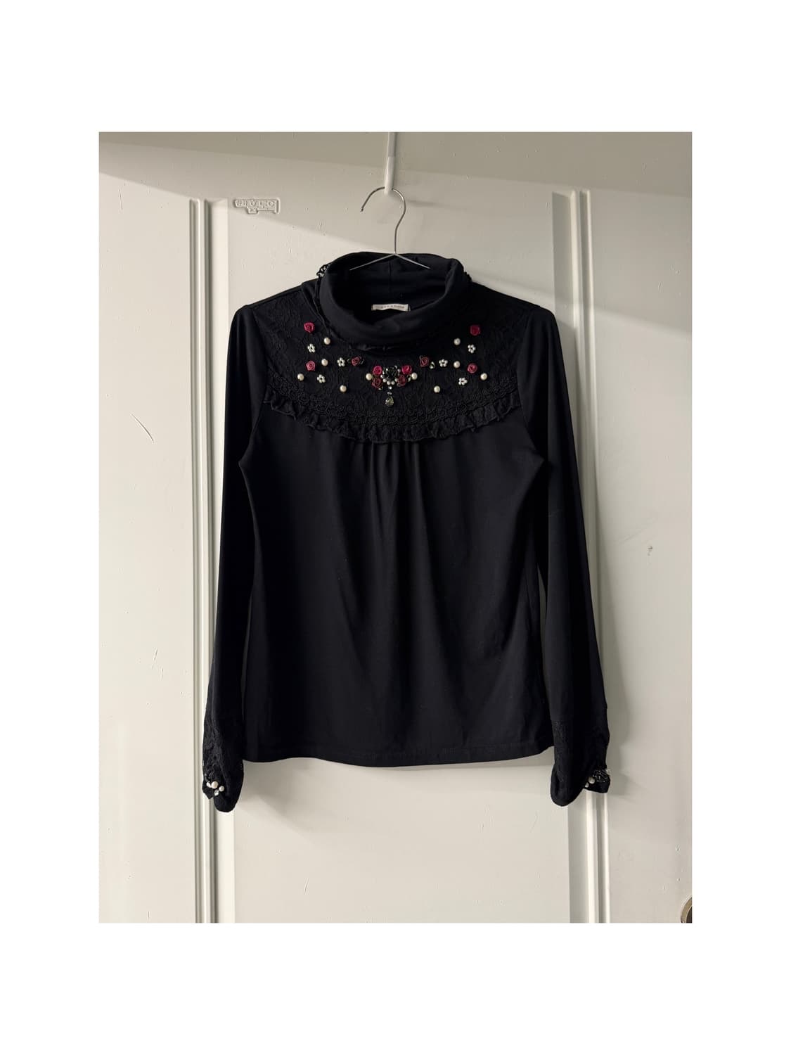 일본빈티지 엑시즈팜 블랙 레이스 터틀넥 롱슬리브 상품이미지1