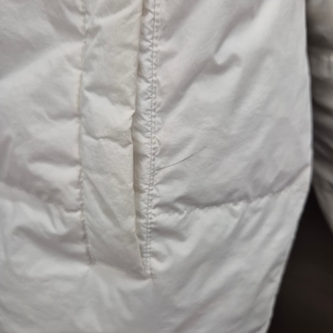 Lee 리 화이트 경량 패딩 자켓 M 상품이미지6