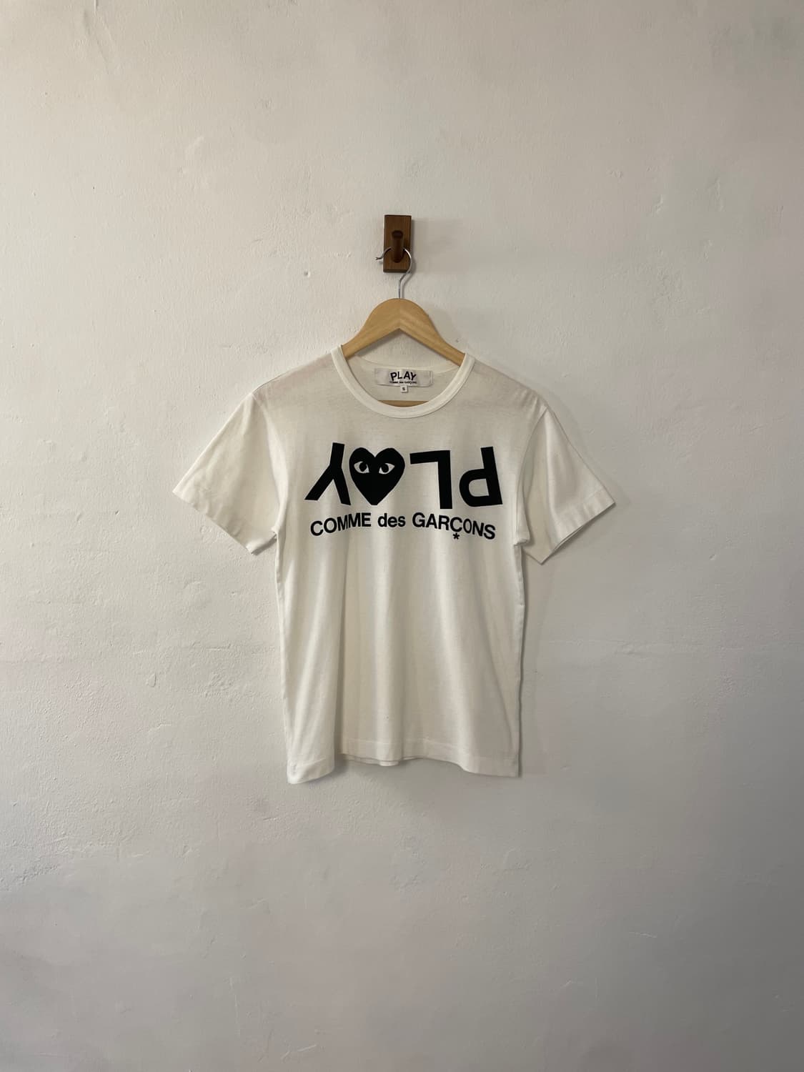 꼼데가르송 반팔 티셔츠 상품이미지1