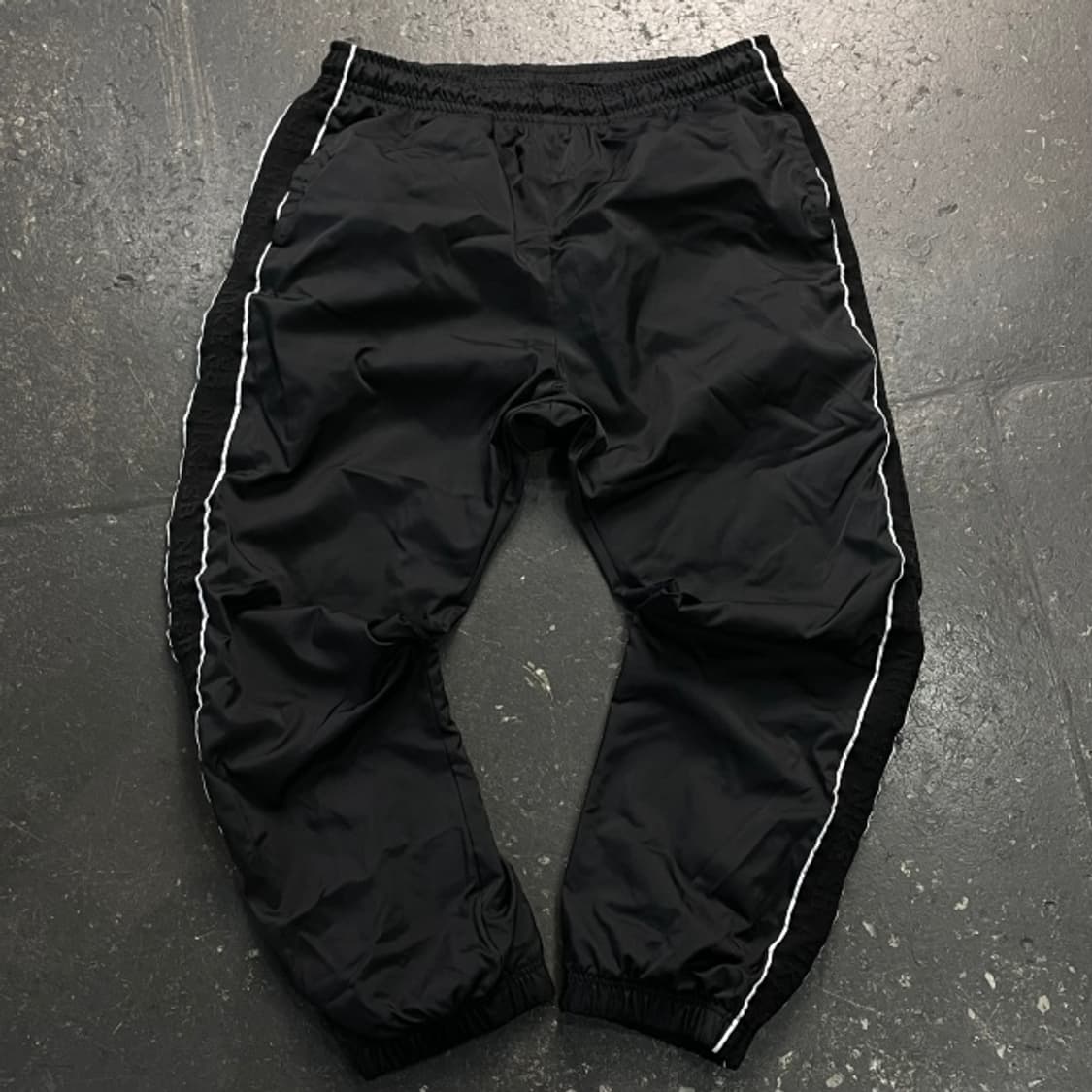 105 나이키 SB 사이드라인 나일론 팬츠  상품이미지1