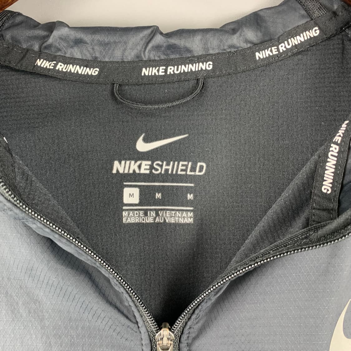 나이키 런닝 스우시 블랙 바람막이 상품이미지5