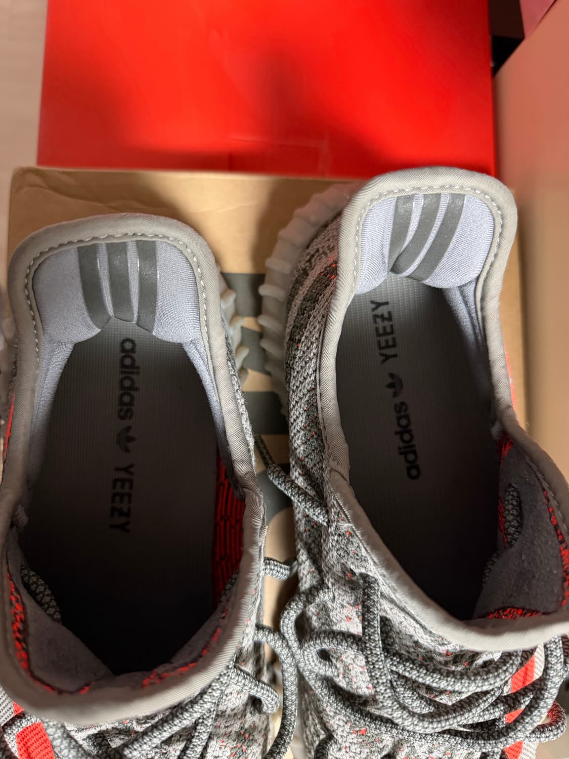 [285] 이지부스트350v2 벨루가 - 리플렉티브 상품이미지7