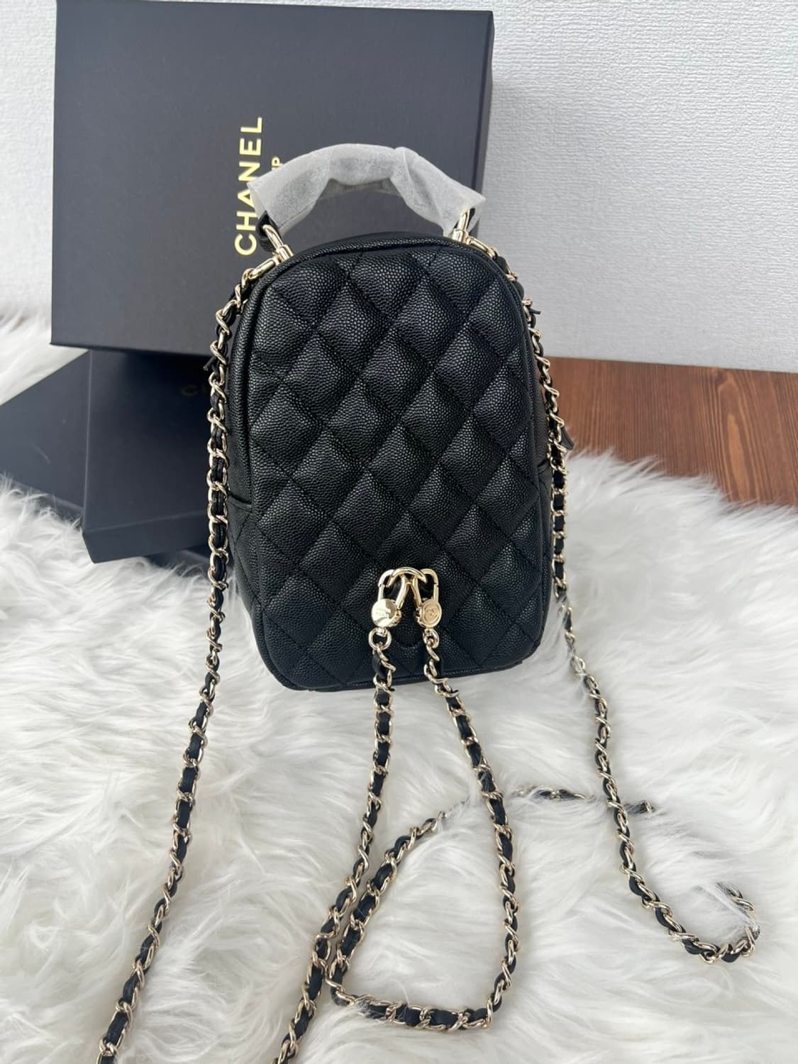 샤넬뷰티 캐비어 백팩 블랙 무료배송 상품이미지2