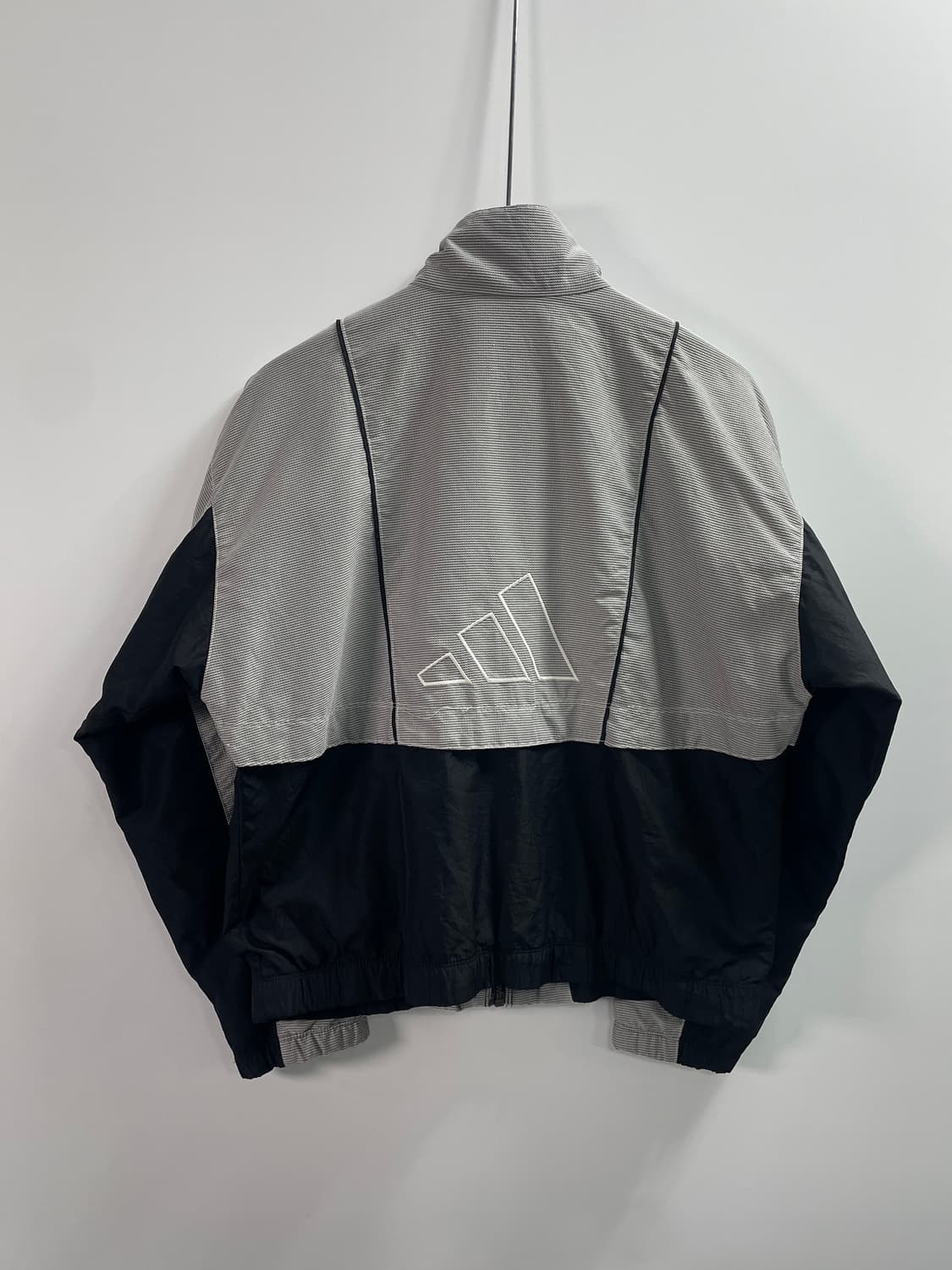 90s 아디다스 빅로고 윈드브레이커 자켓 (on.731) 상품이미지3