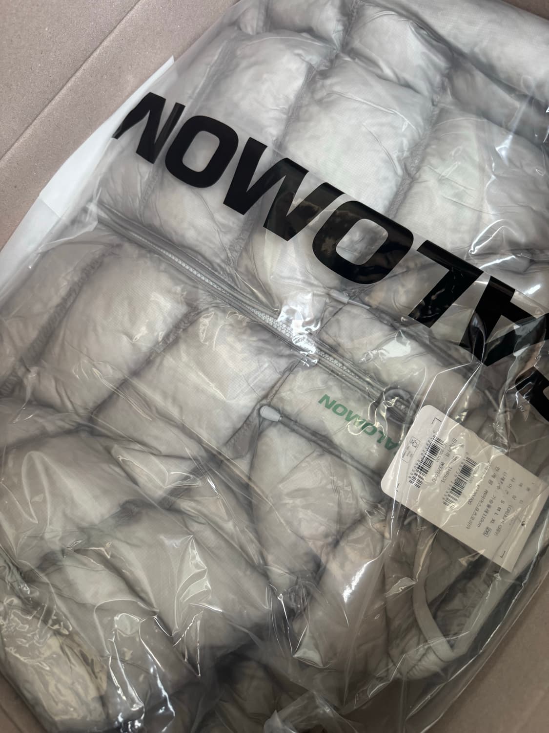 [새상품] 살로몬 UNI 크로스 인슐레이션 자켓 라이트 그레이 상품이미지1