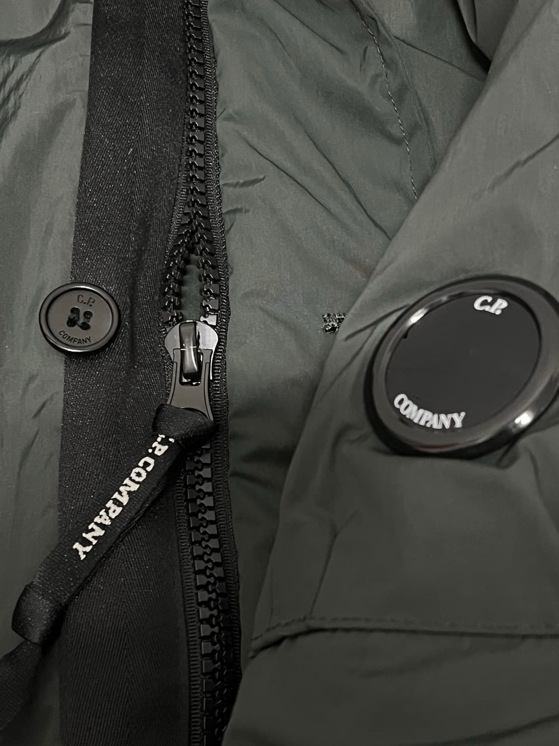 CP컴퍼니 다운 패딩 자켓 올리브 10 상품이미지3