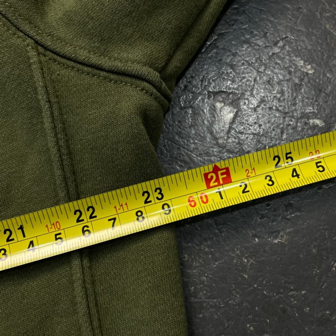 100 나이키 카키 맨투맨 상품이미지5