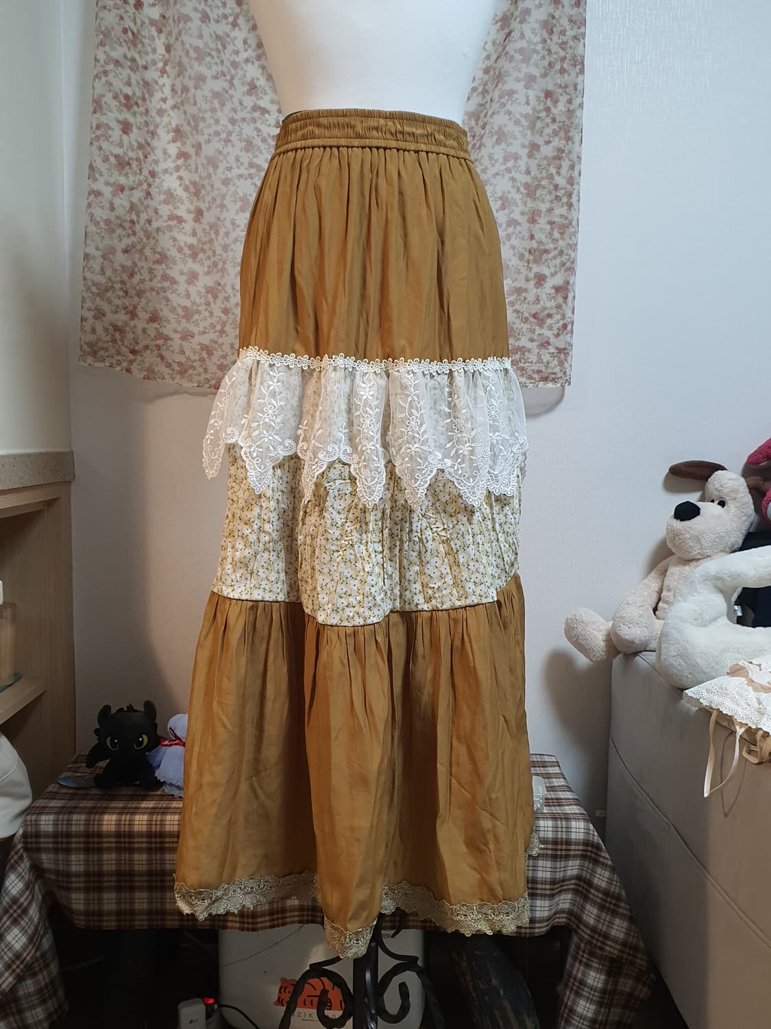 [모리걸] 레이스 패치워크 플라워 롱 스커트 상품이미지4