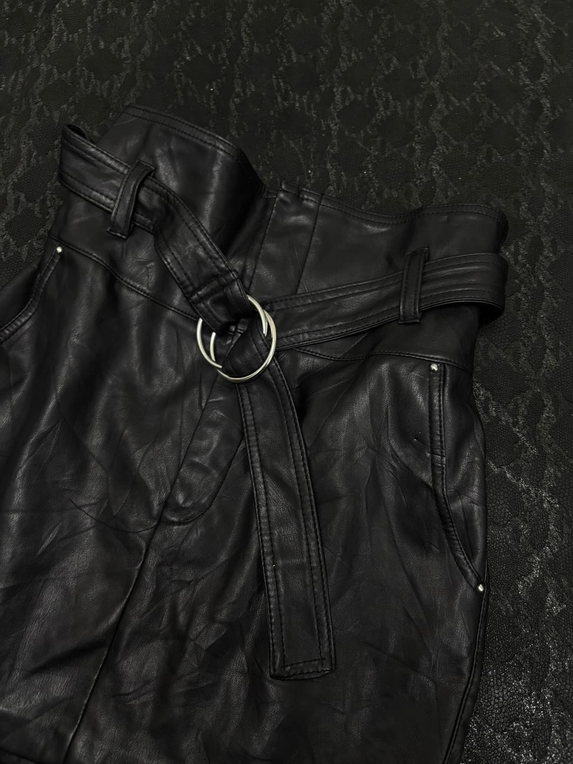 “Bershka”Chic Mood Leather Skirts 상품이미지6