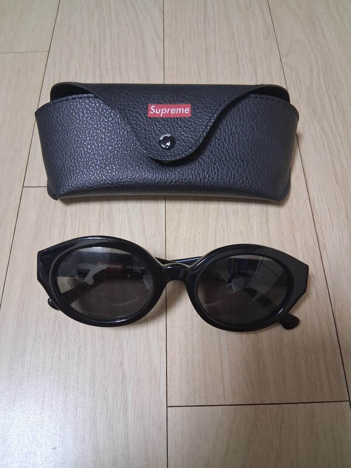 슈프림 프란시스 선글라스 상품이미지1