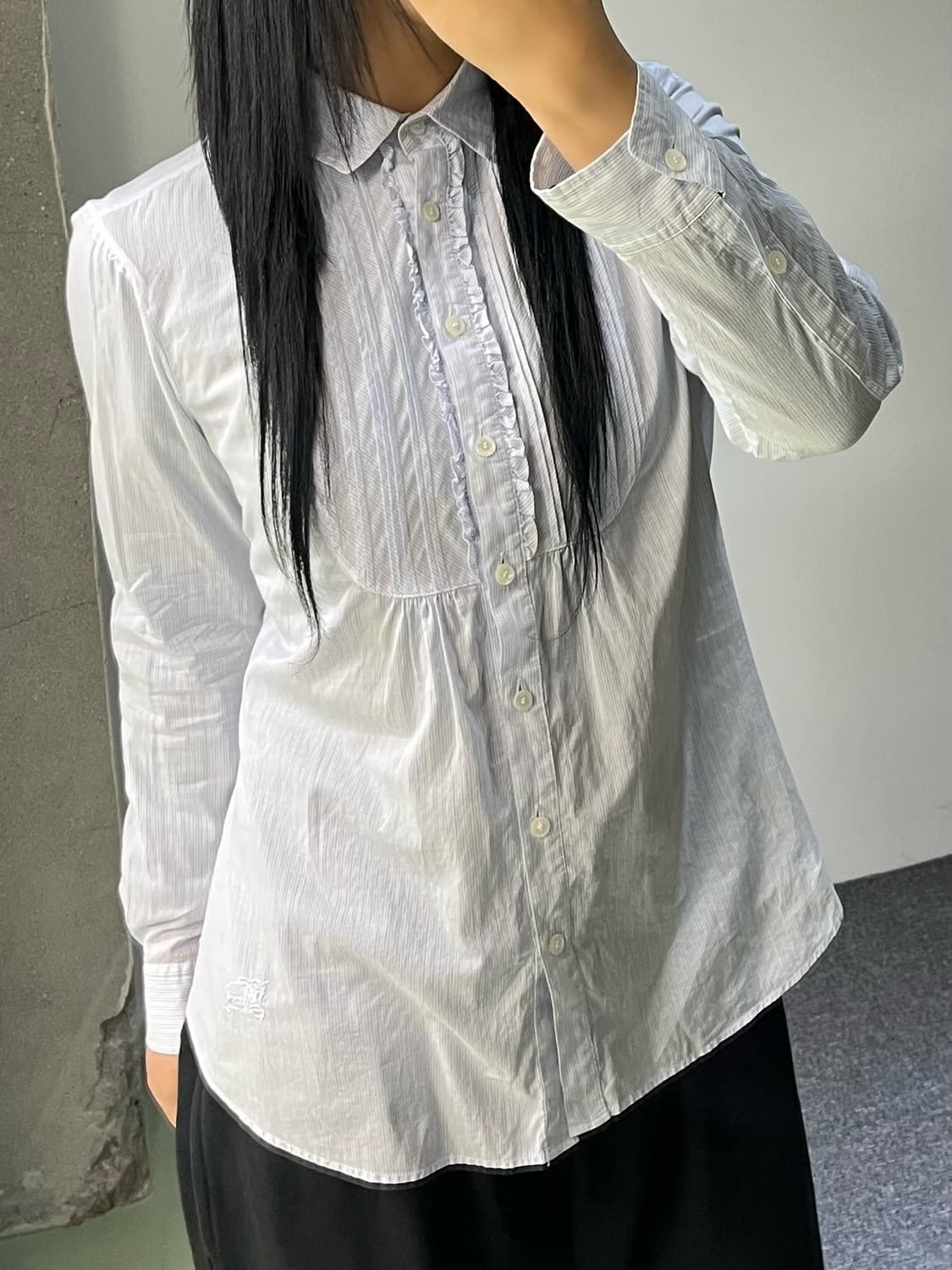 버버리 프릴 블라우스 셔츠 상품이미지2