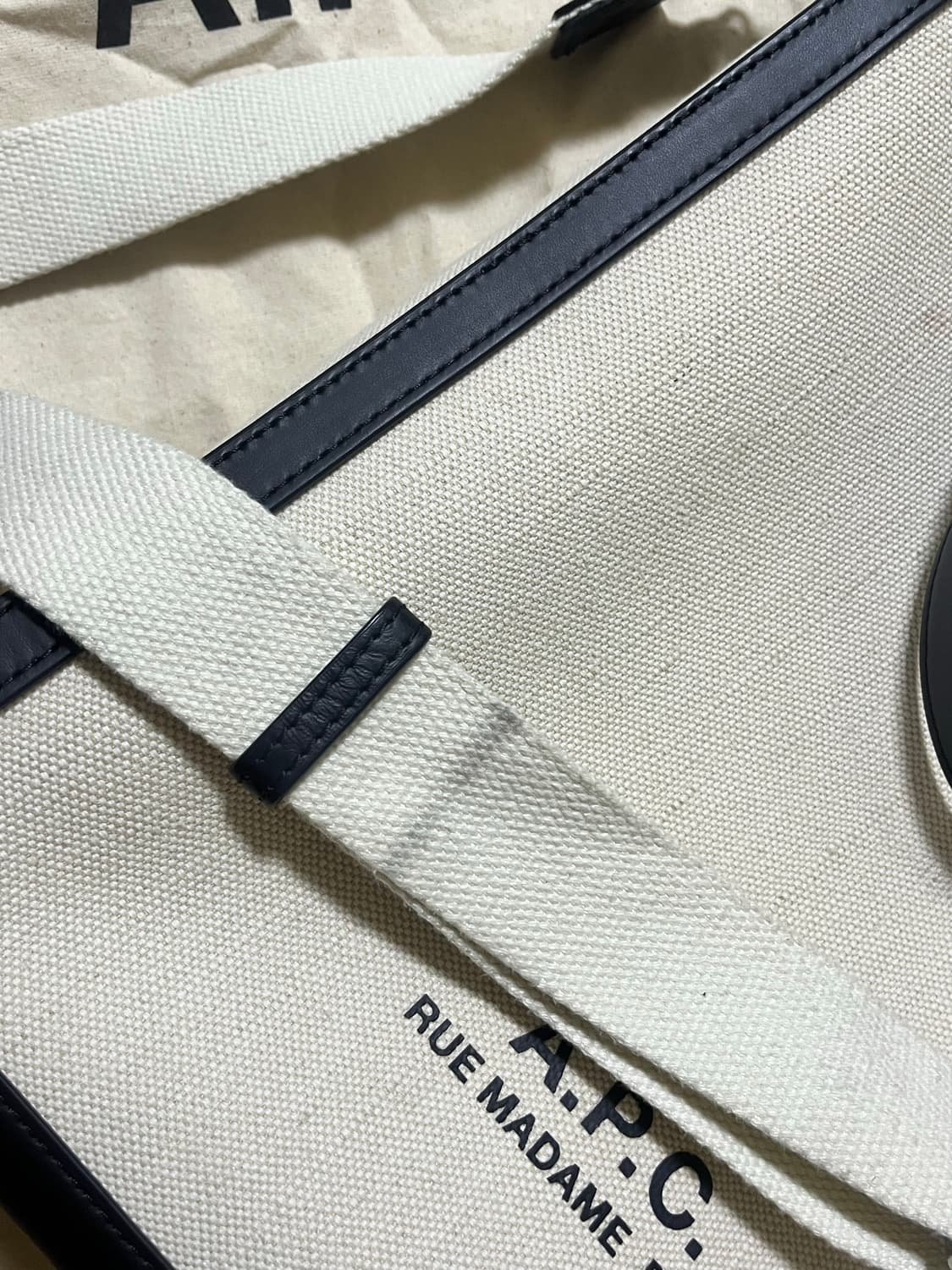 아페쎄 카밀 토트백 상품이미지6