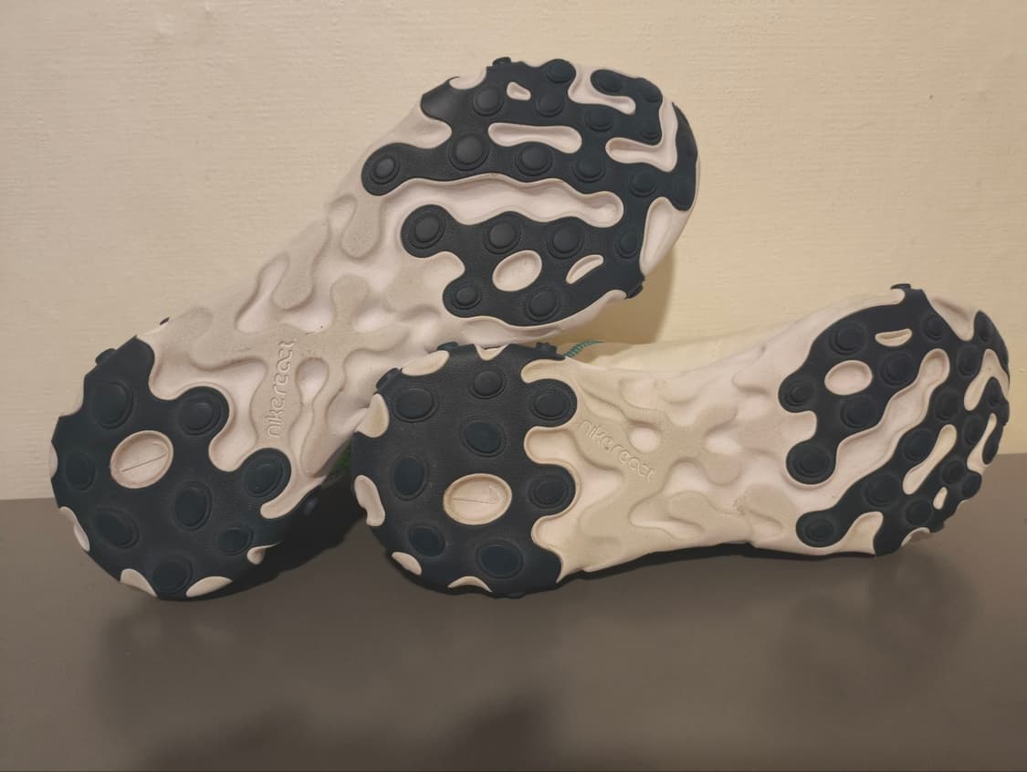 235mm 나이키 리액트 앨리먼트55 운동화 상품이미지8