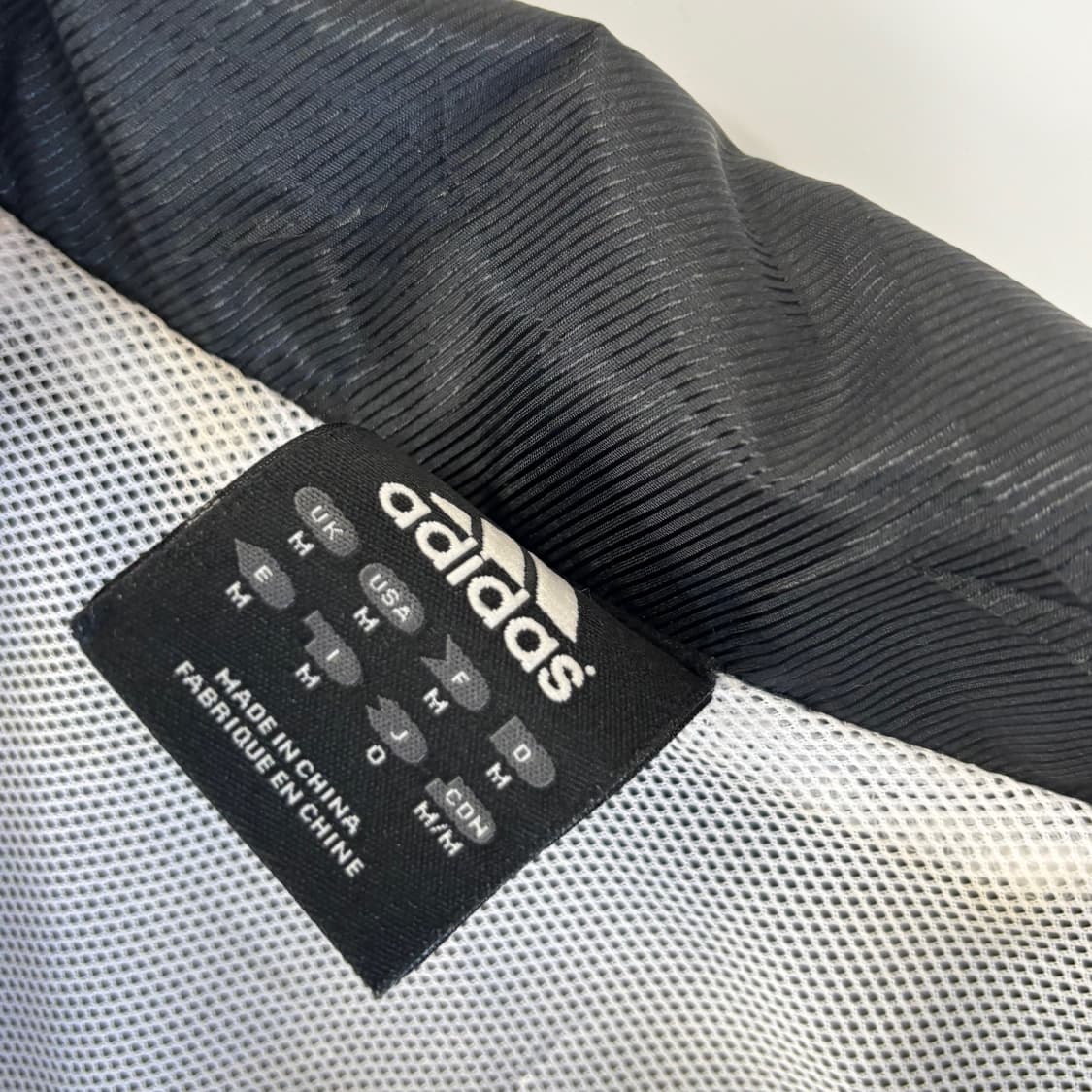 아디다스 레알 마드리드 커스텀 오버핏 바람막이 자켓  상품이미지4