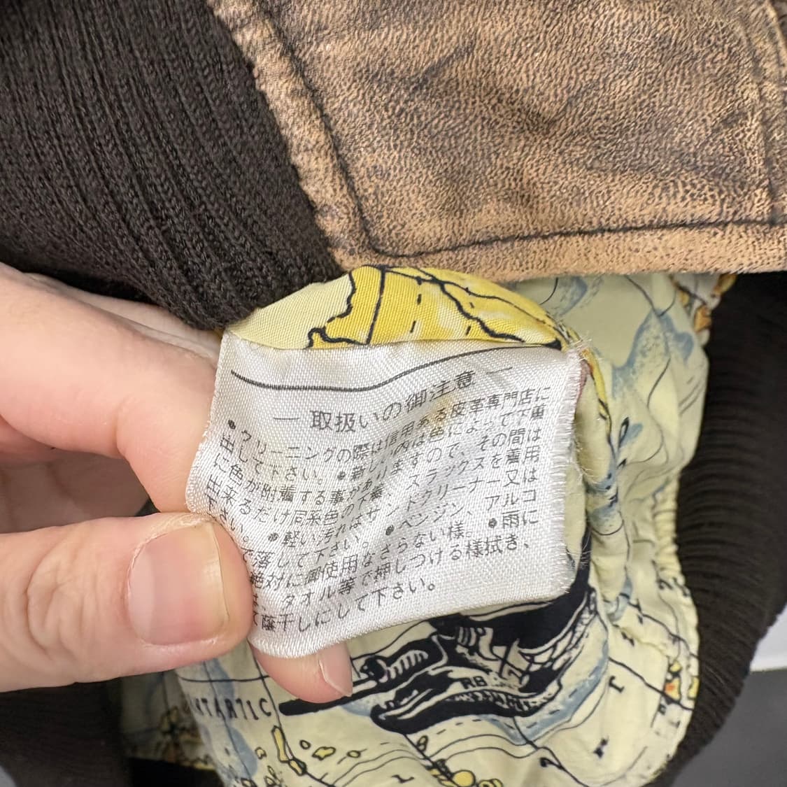 로보 빈티지 레더자켓 상품이미지4