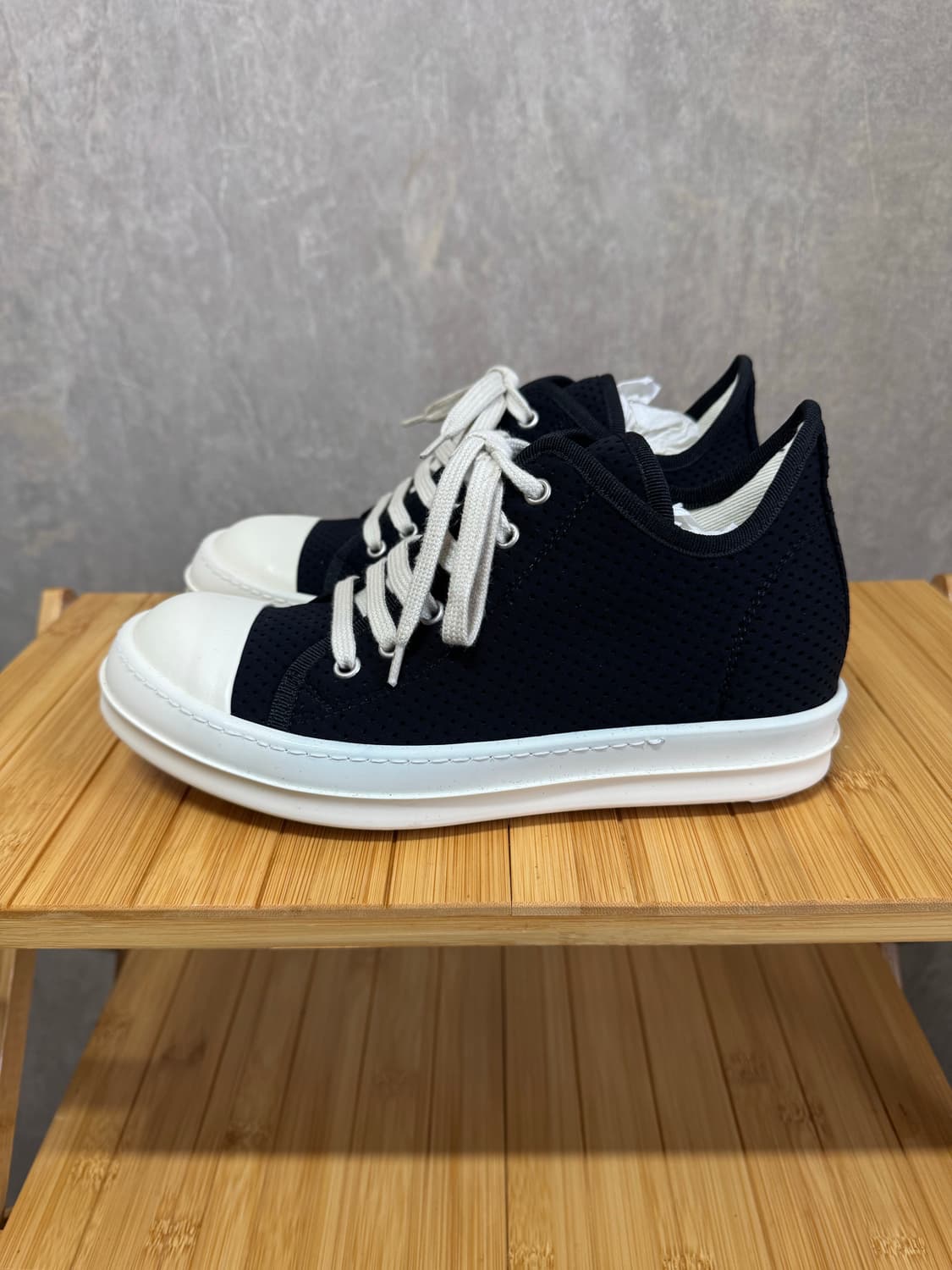 37 / Rick Owens 릭오웬스 엠보싱 라몬즈 로우 상품이미지2