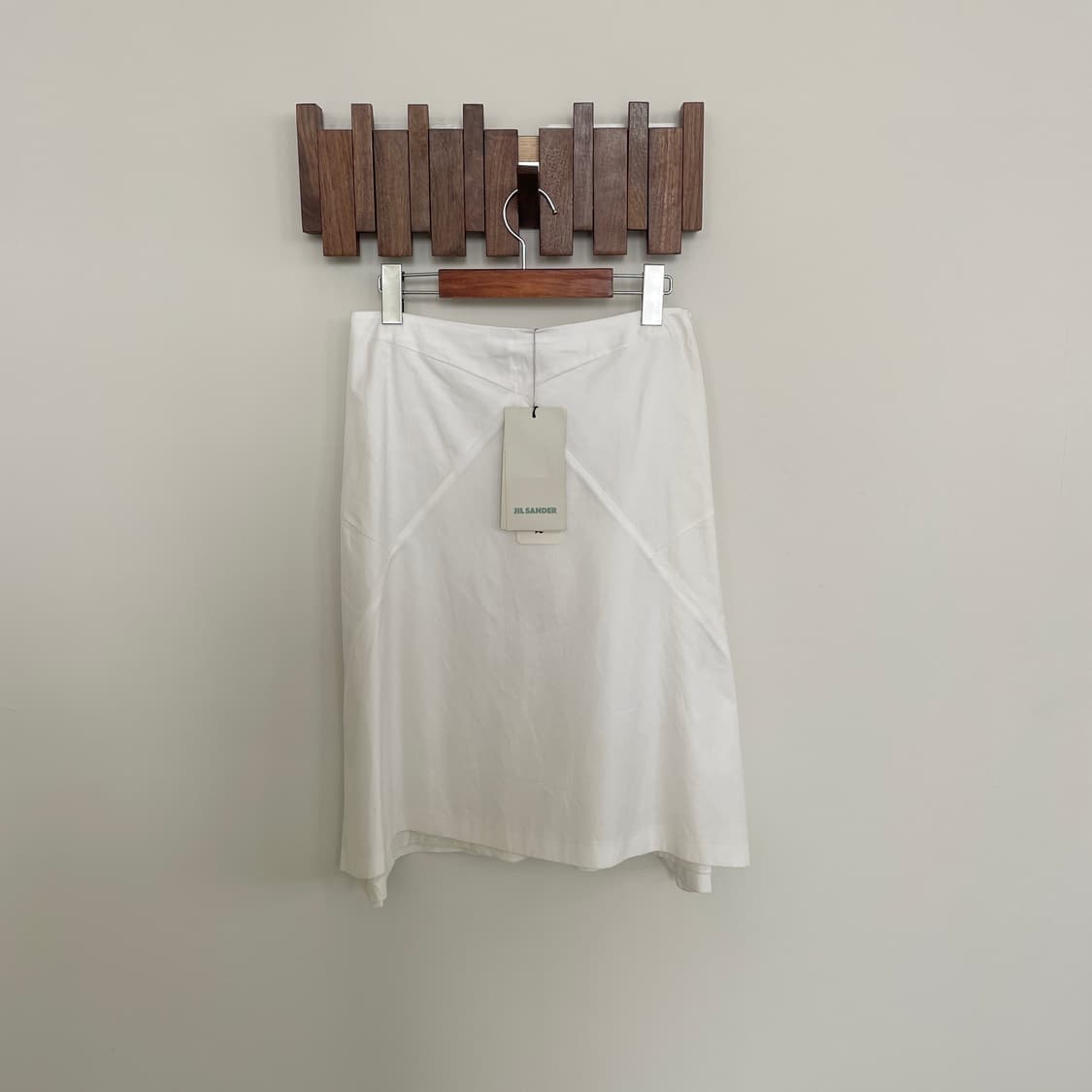 새상품 정품 질샌더 34|여성55-66 화이트 A 라인 스커트 상품이미지1