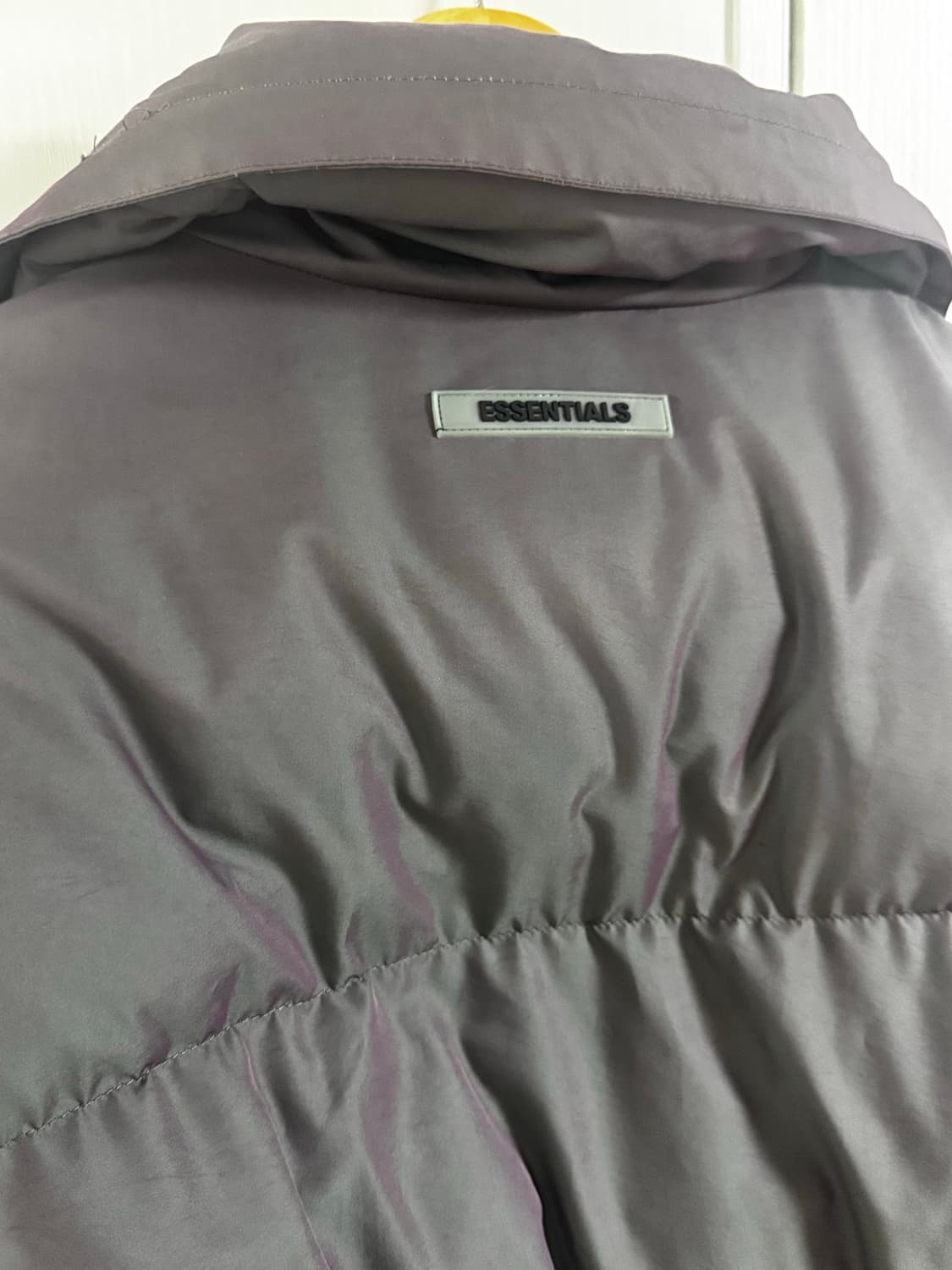 피어오브갓 에센셜 푸퍼 자켓 이리디센트 L 패딩 상품이미지2