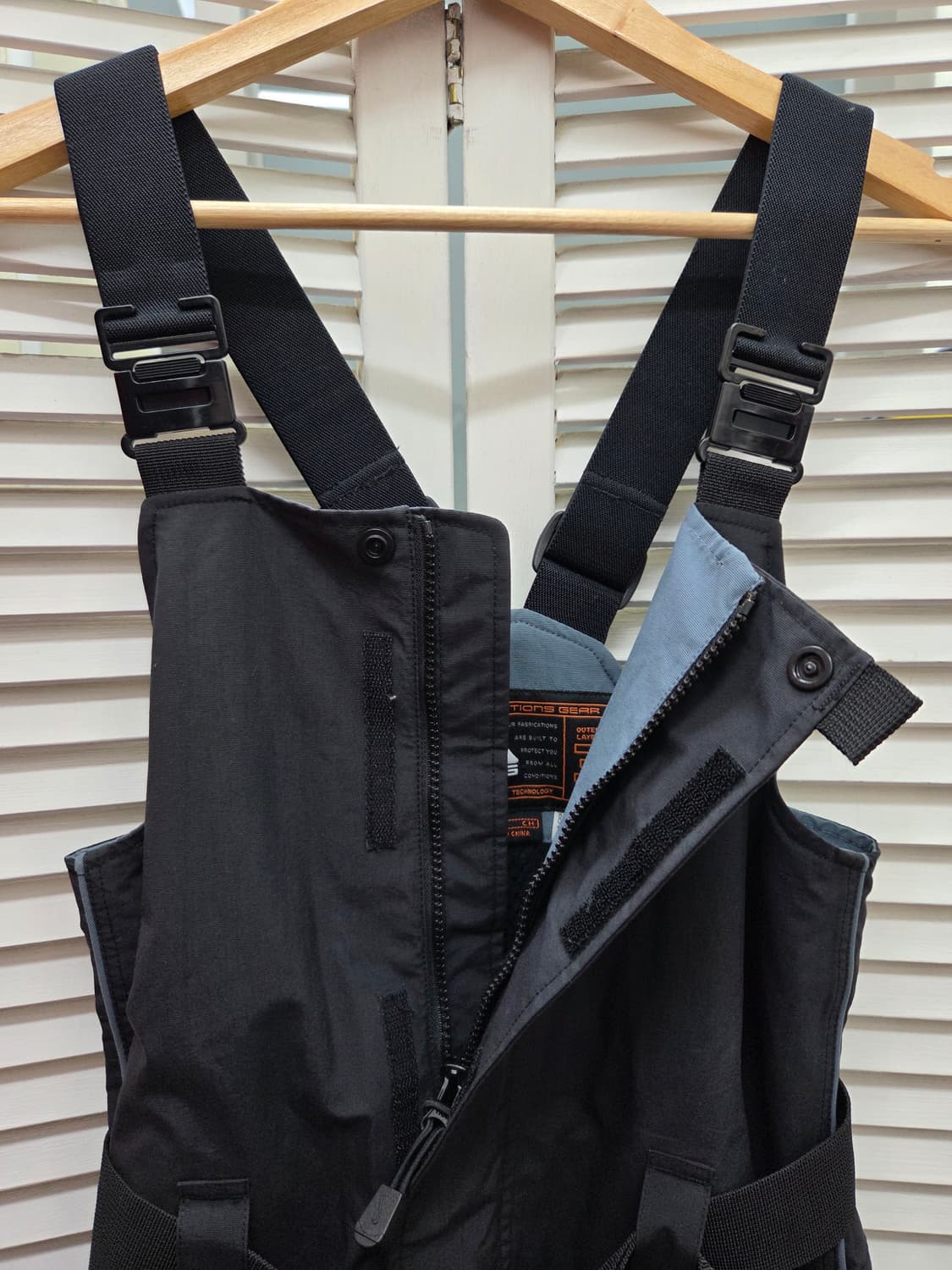 나이키 90s acg 스톰핏 오버롤 점프수트 상품이미지4