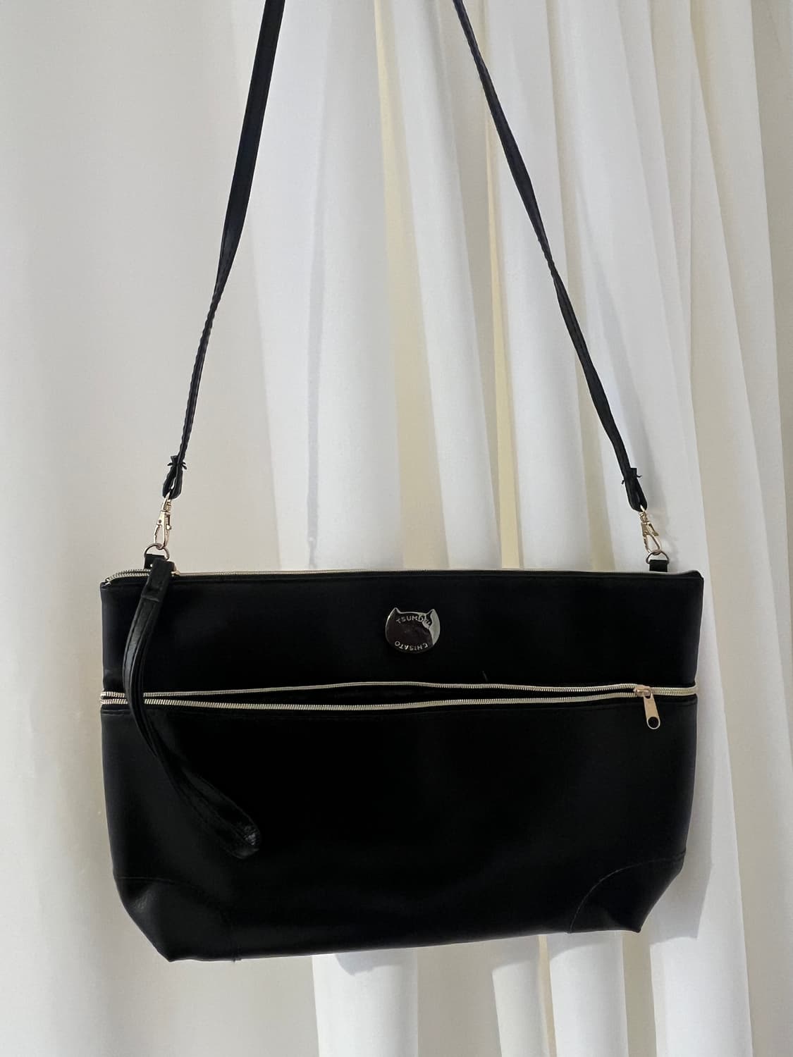 츠모리치사토 골드 반짝이 냐옹 크로스백 🐈‍⬛ 상품이미지7