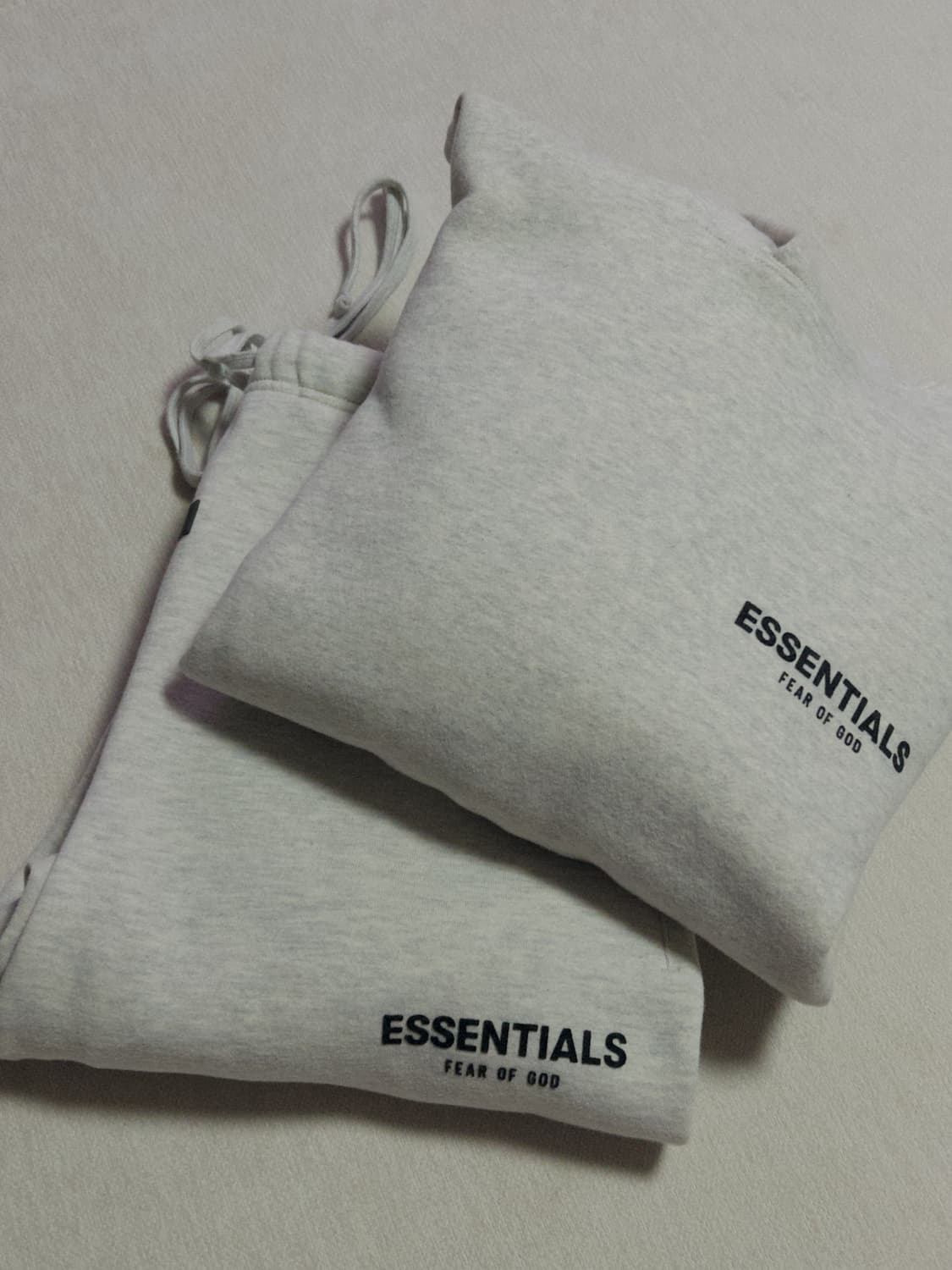 피오갓 에센셜 더 코어 컬렉션 라이트 오트밀 후드 / 팬츠 세트 상품이미지2