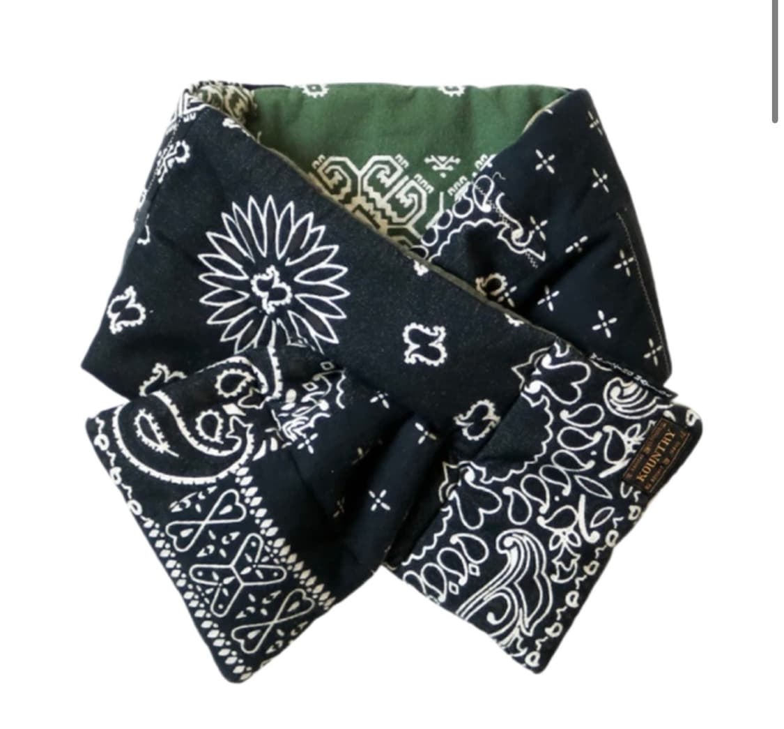 캐피탈 플란넬 반다나 패턴 리버시블 케사 머플러 블랙/카키 상품이미지1