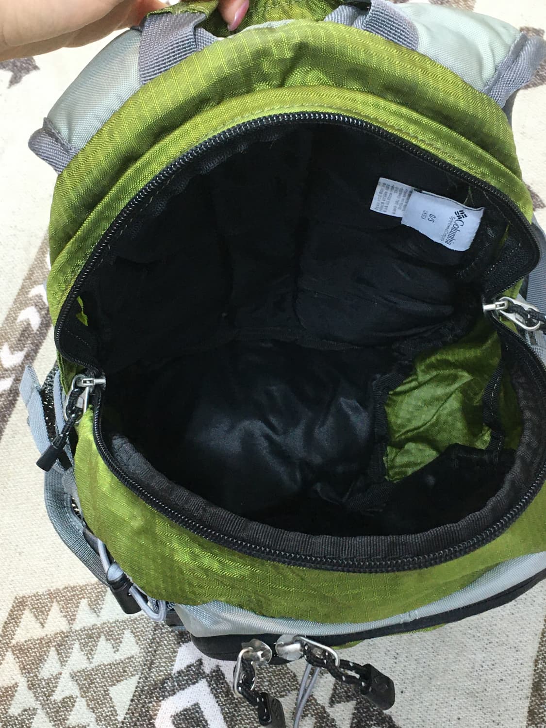 컬럼비아 미니 백팩 말차 상품이미지4