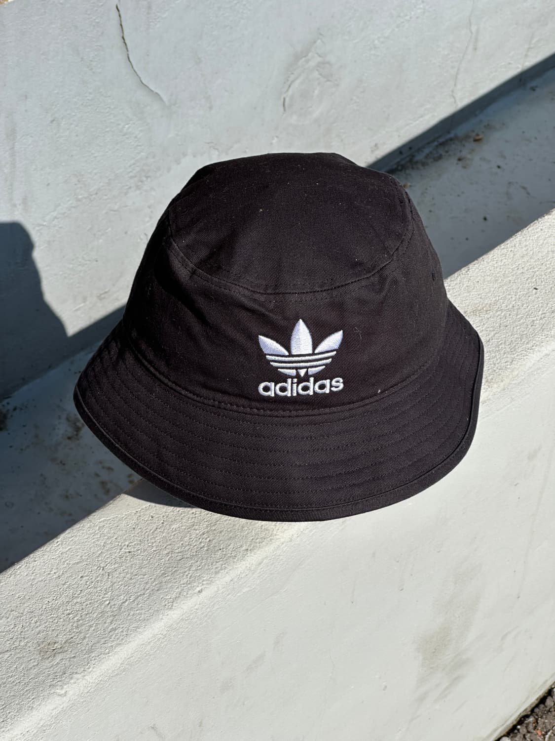 [M-L] 아디다스 로고 블랙 버킷햇 모자 상품이미지1
