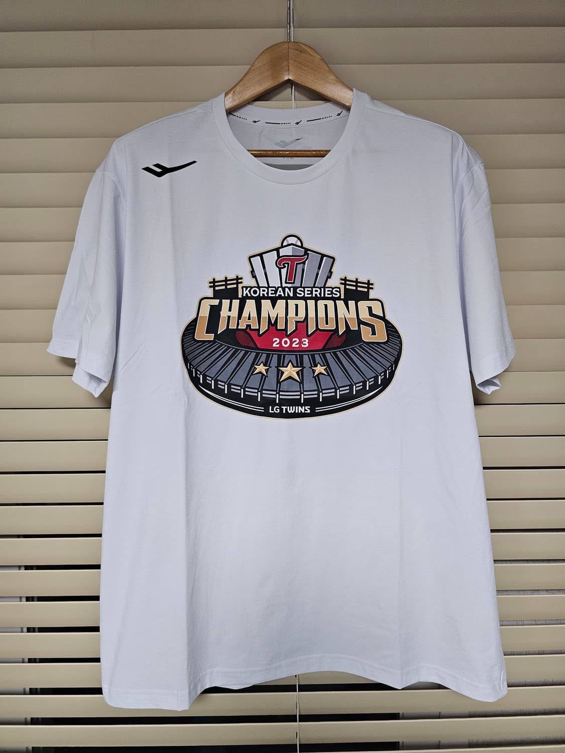 LG 트윈스 프로스펙스 2023 우승 기념 티셔츠 115(3XL) 상품이미지1