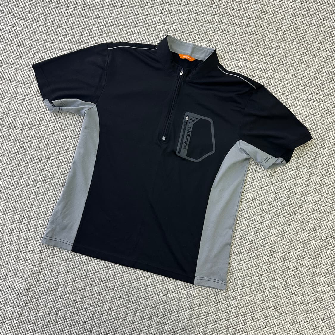 105 반집업 반팔 티 0427D 상품이미지1