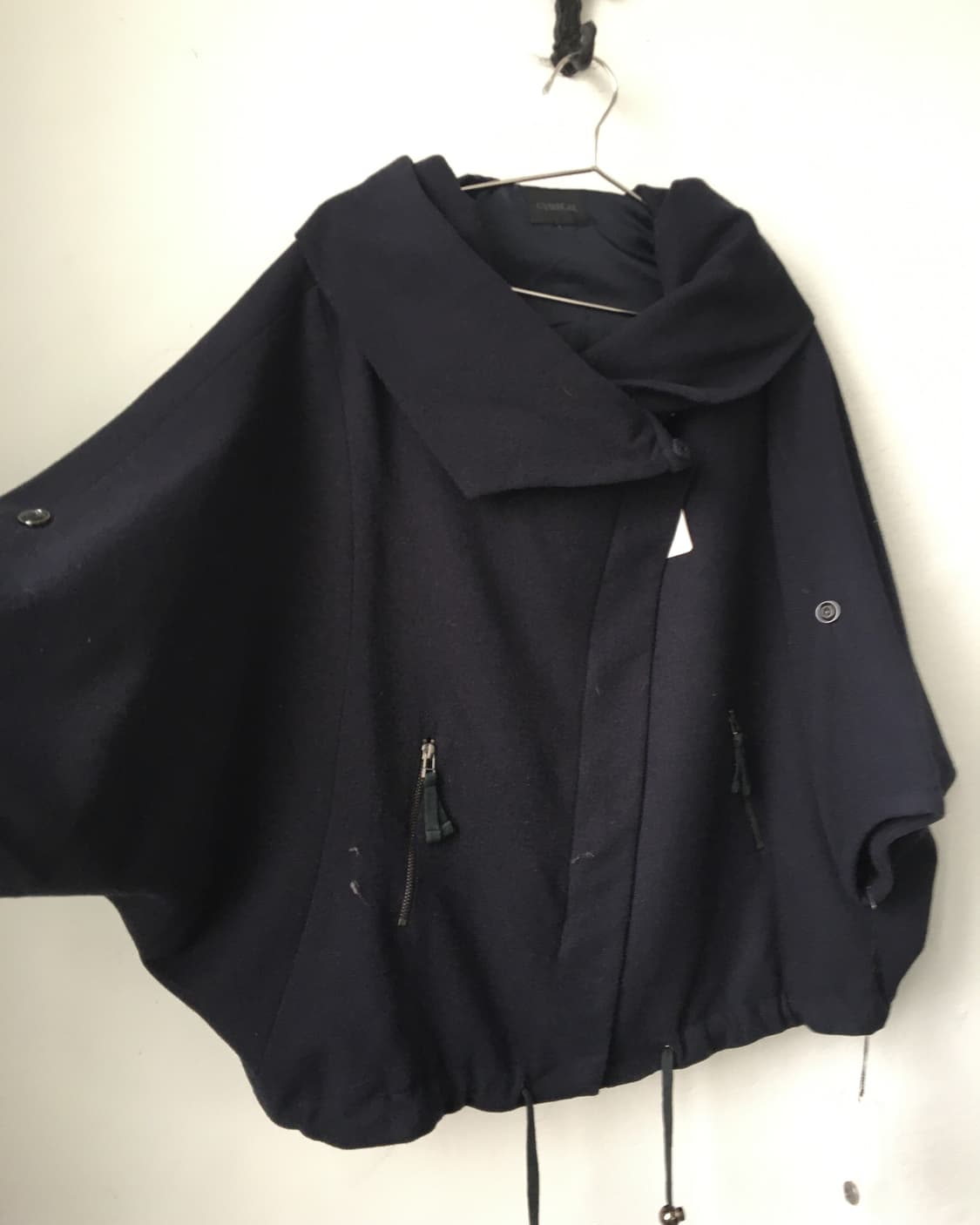 Drape point cape coat 상품이미지3