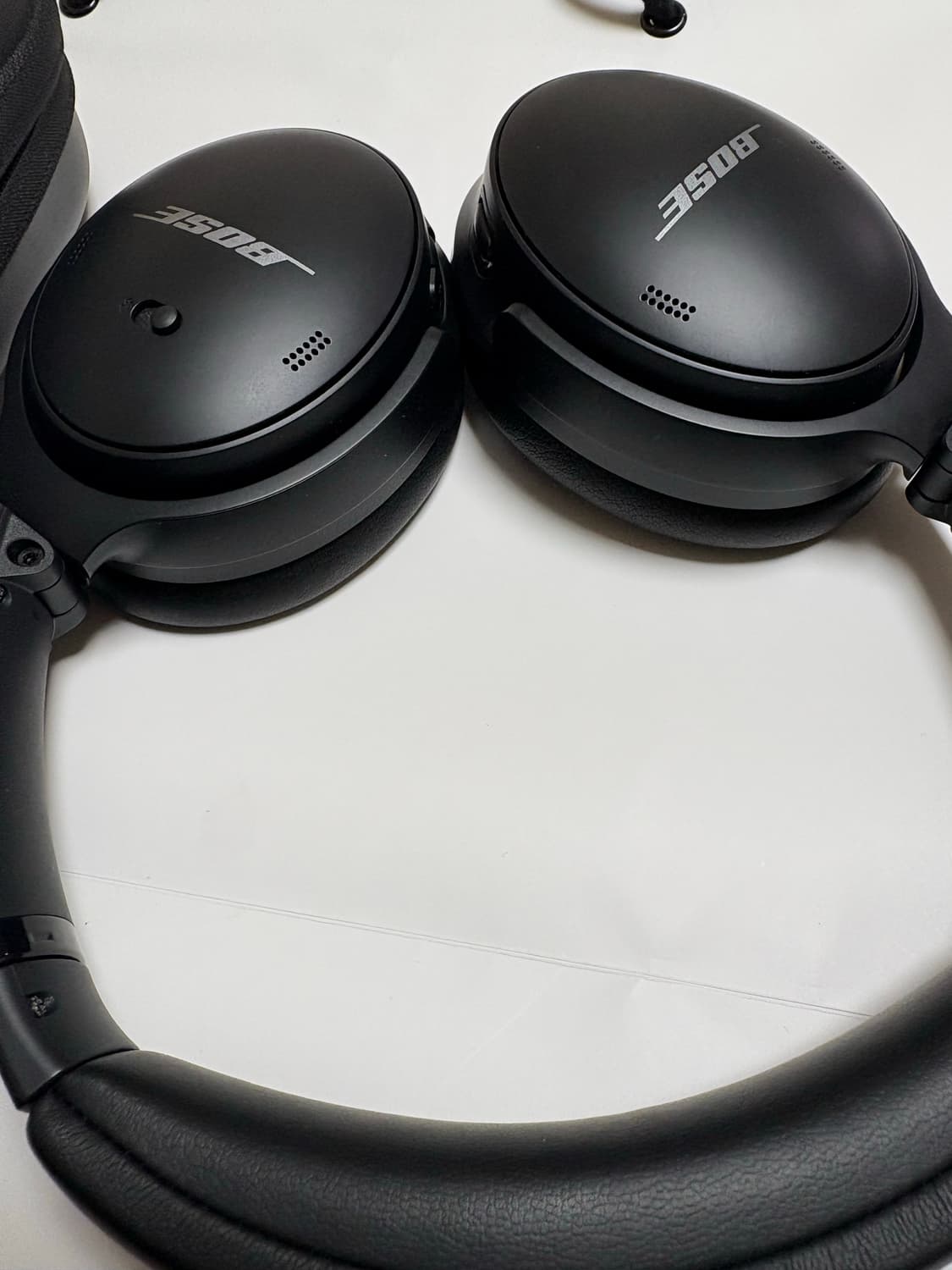 보스 QC45 노이즈캔슬링 무선 헤드폰 상품이미지6