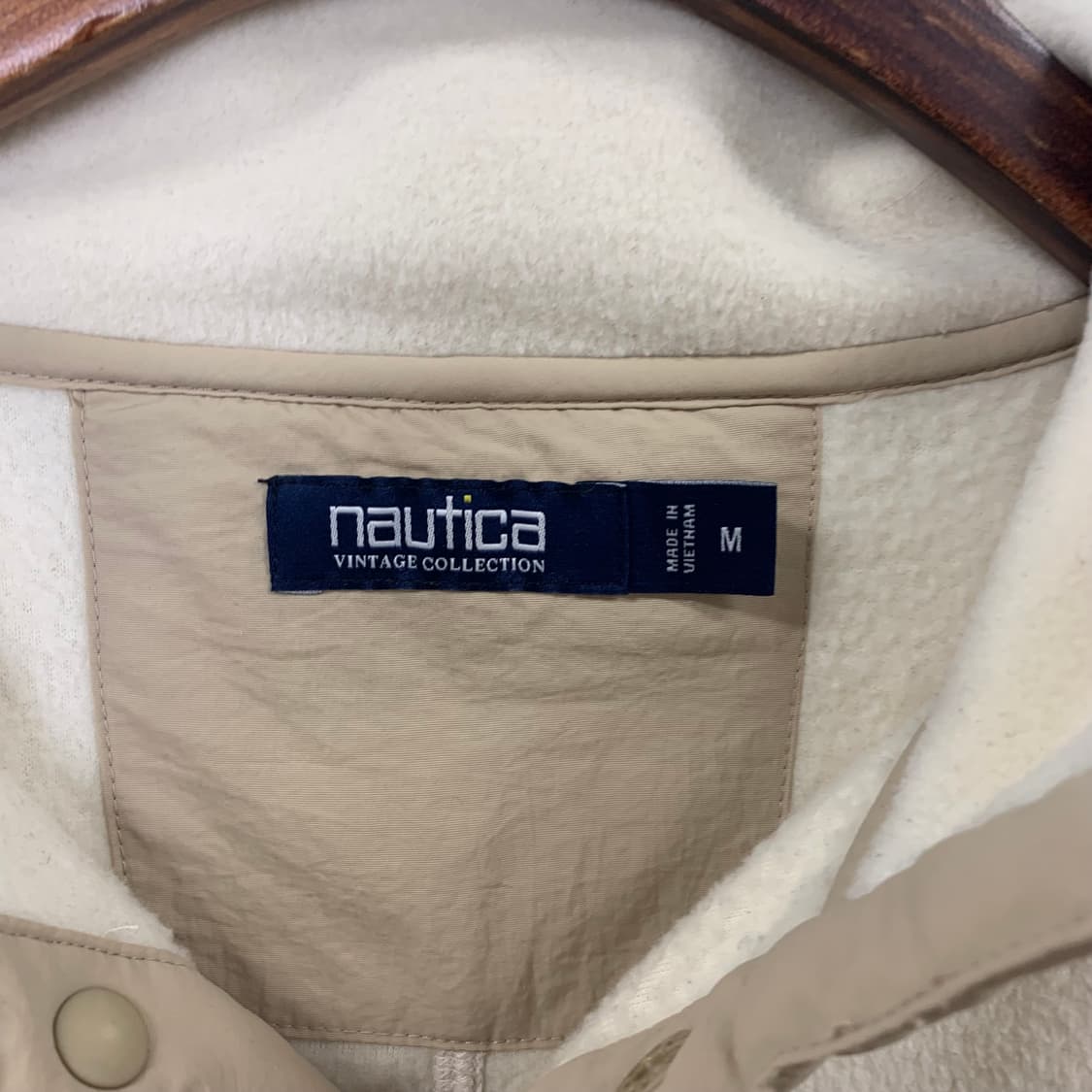 노티카 자수로고 플리스 신칠라 버튼 아노락 상품이미지6